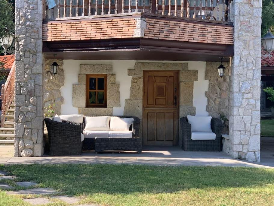 Casa Con Amplio Jardin En Pechon Villa Bagian luar foto