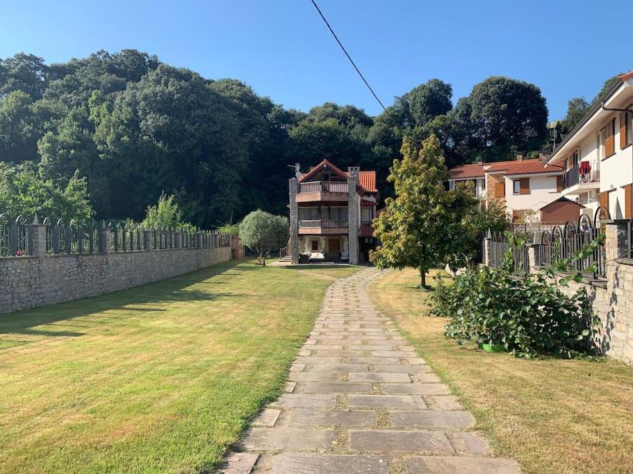 Casa Con Amplio Jardin En Pechon Villa Bagian luar foto